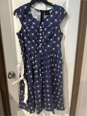 Folter Navy Skull Print Button Front Dress large with Waist Tie fit and flare